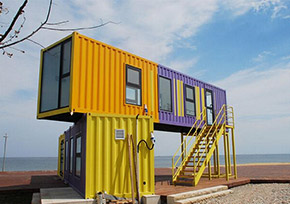 集裝箱活動(dòng)房的優(yōu)劣勢(shì)分析 集裝箱活動(dòng)房的優(yōu)劣勢(shì)分析