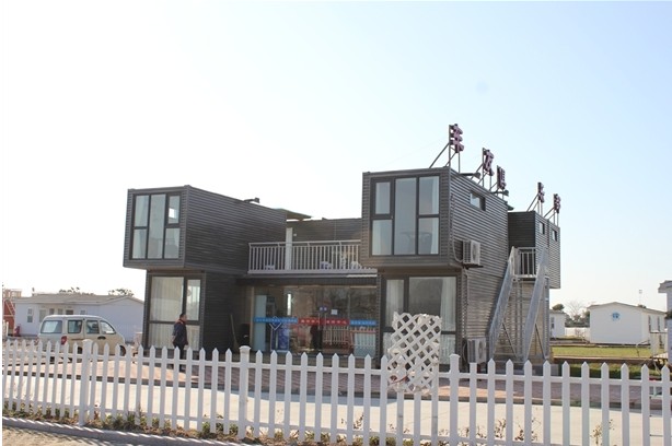 集裝箱汽車露營(yíng)地接待廳 集裝箱汽車露營(yíng)地接待廳